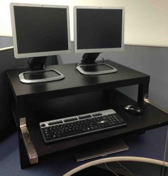 desk setup